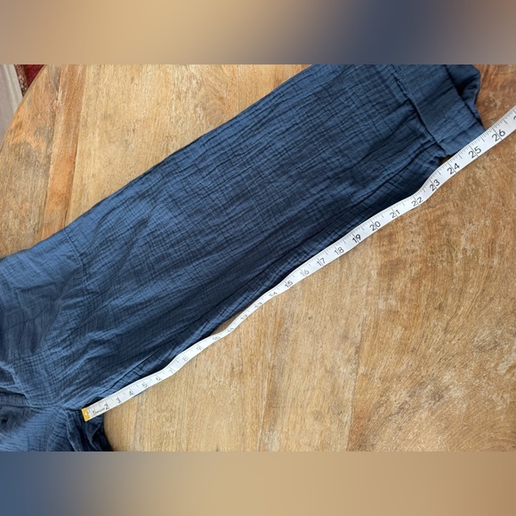 Pact Organic Cotton Coastal Double Gauze Rolled Cuff Pants - Picture 9 of 9